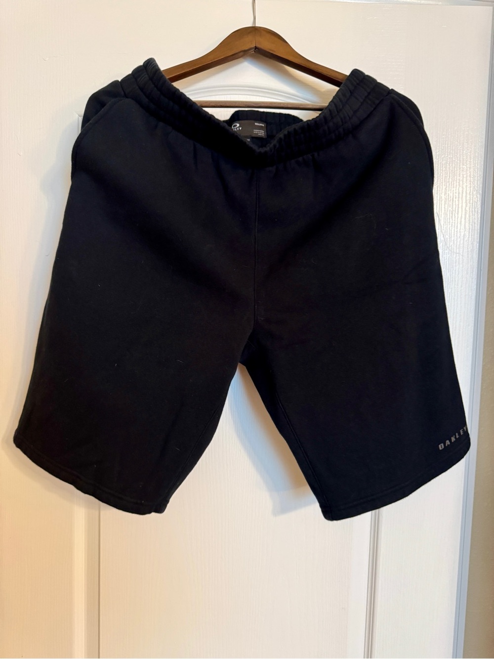 Oakley Men's Black Performance Pull-On Shorts